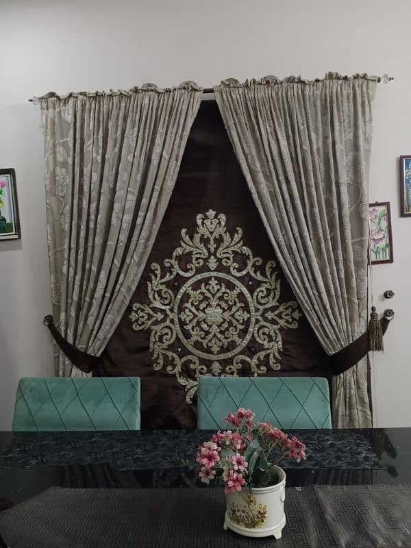 stylish blind with handwork 2