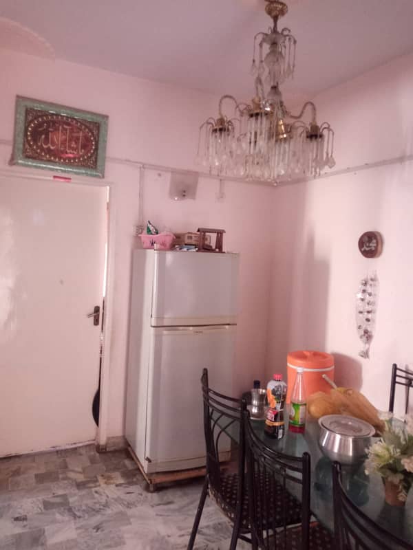 Flat In Gulistan-E-Jauhar - Block 13 For Sale At Good Location 10