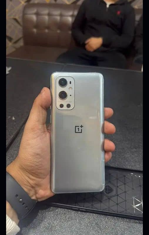 OnePlus 9pro dual sim 4