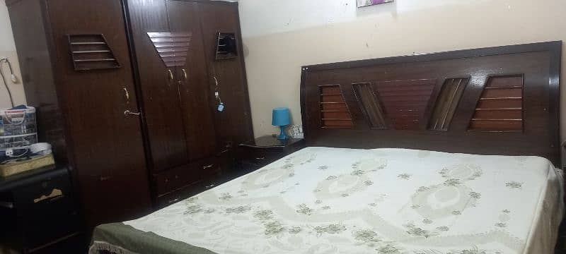 4pcs bedroom set 0