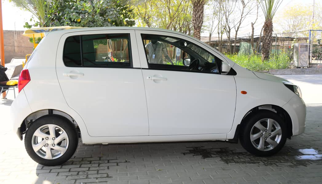 Suzuki Cultus VXL AGS  2022 4