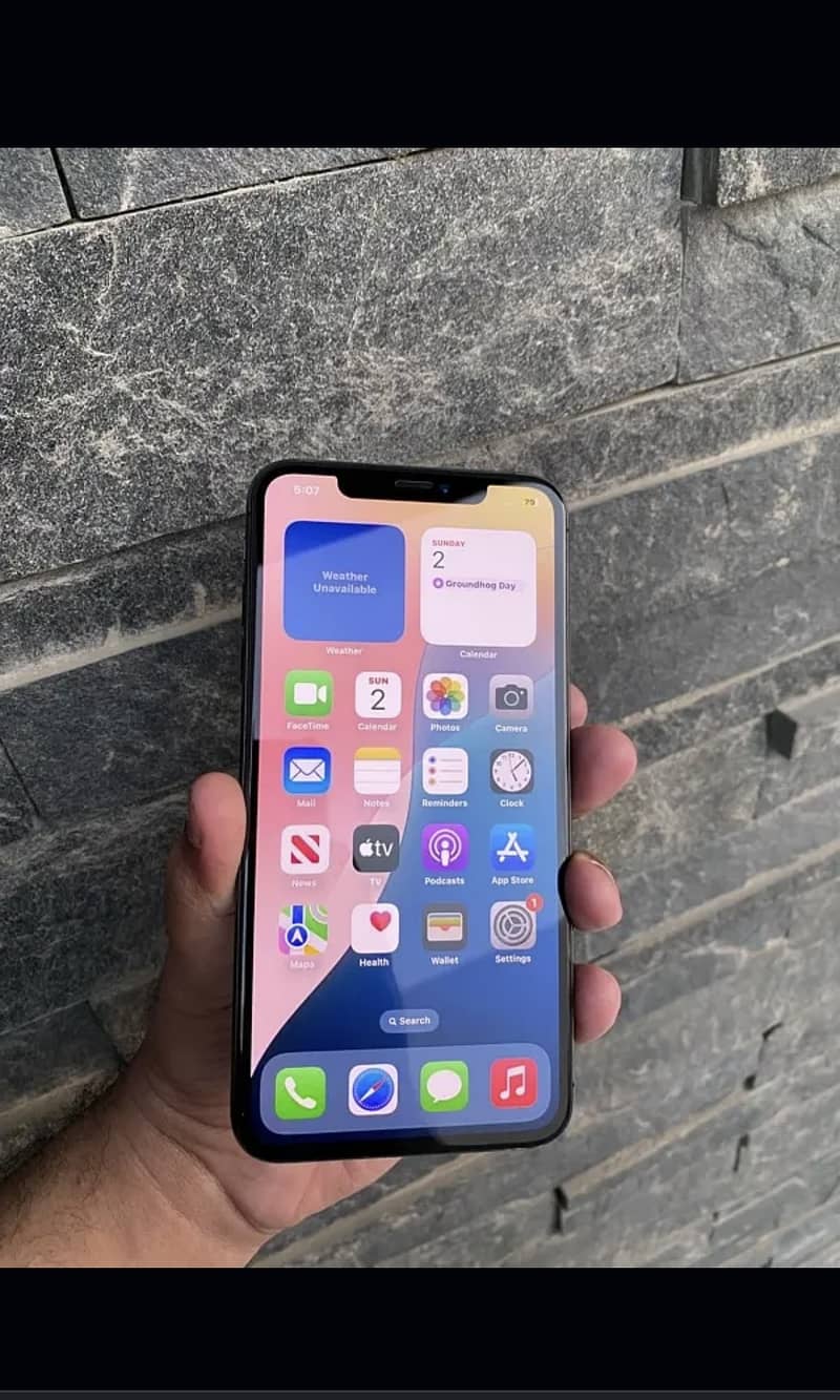 iphone xs max 512gb pta aproved official LLA model 1