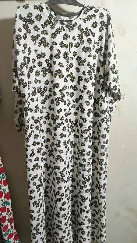 printed abaya 2