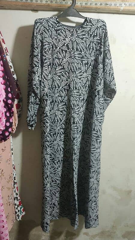 printed abaya 10