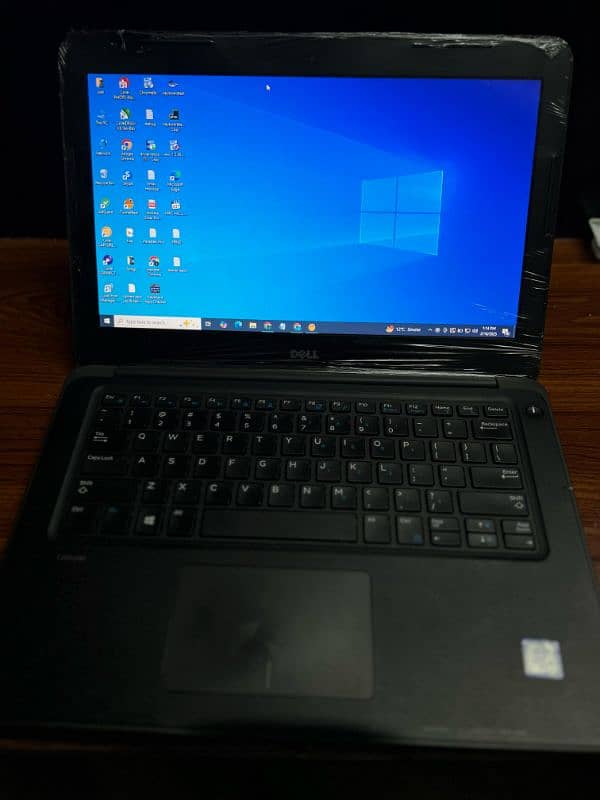 Dell core i3 6th generation 8gb 1