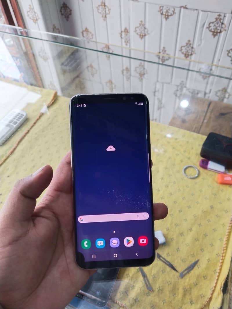 Samsung Mobile S8 Plus 2