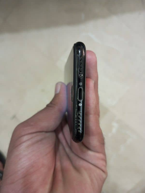 iPhone 7 32gb 10/10 condition | bypass | 5