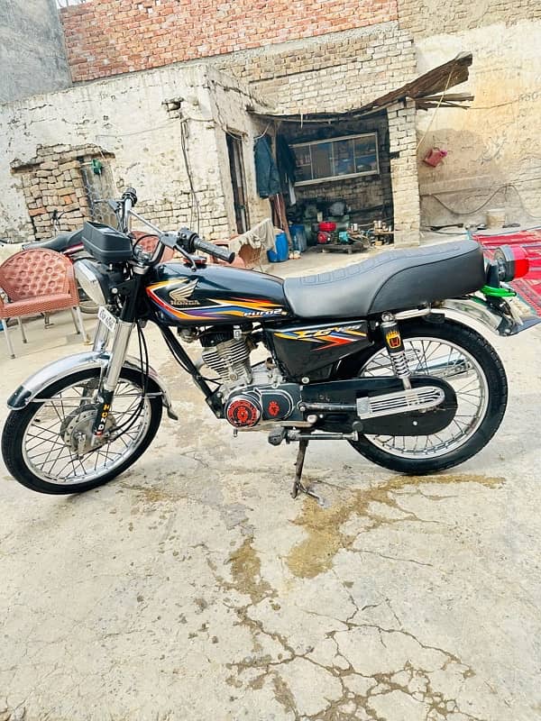 HONDA 125 CC 3