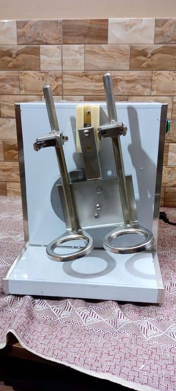 BRAND NEW BUBBLE TEA CUP SHAKING MACHINE FOR SALE 1