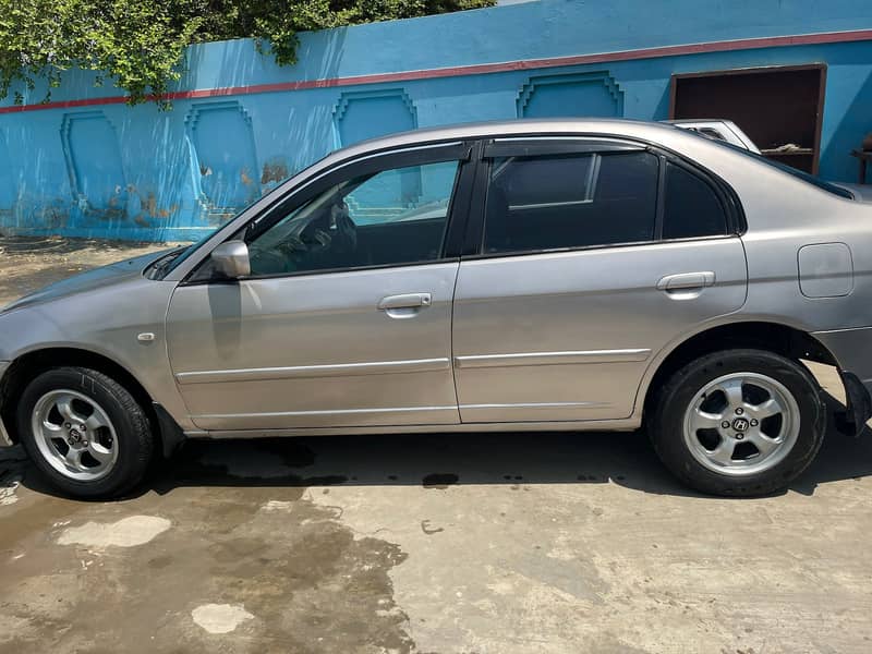 Honda Civic EXi 2001 2