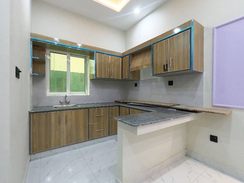 Facing Park House Of 3 Marla In Al Haram Garden Is Available 11