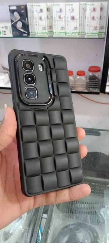 Infinix hot 50 pro plus 10 by 10 condition only 1 months use 7