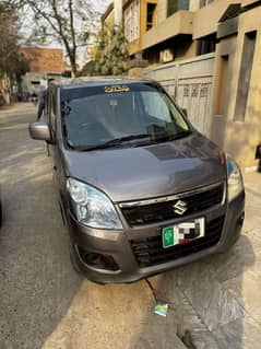 Suzuki Wagon R 2017 vxl Almost genuine