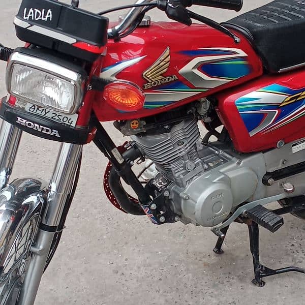 Honda 125 2022 model 4