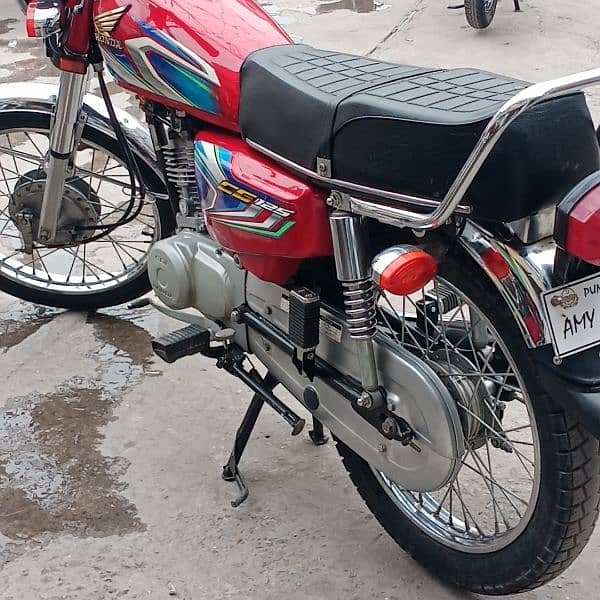 Honda 125 2022 model 11