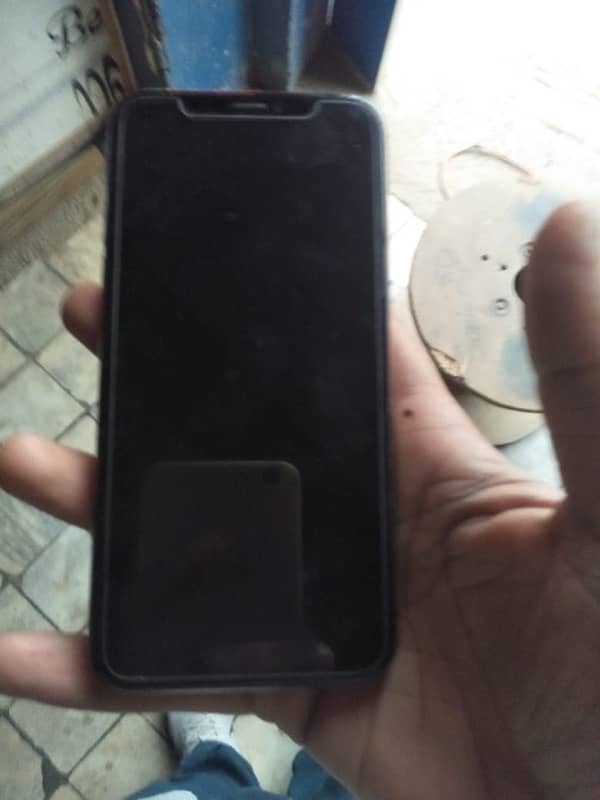 iphone xs  64gb Non pta uphone sim work 1