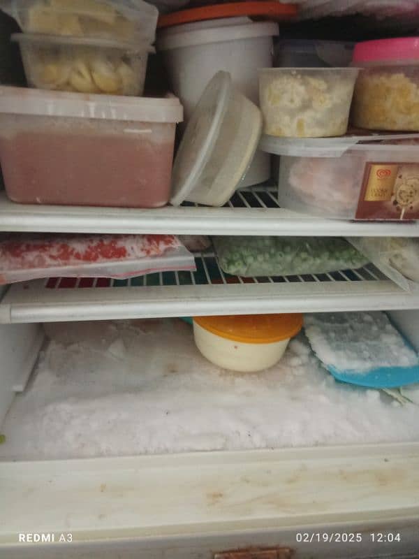 good quality refrigerator  dawlance ka hy 1