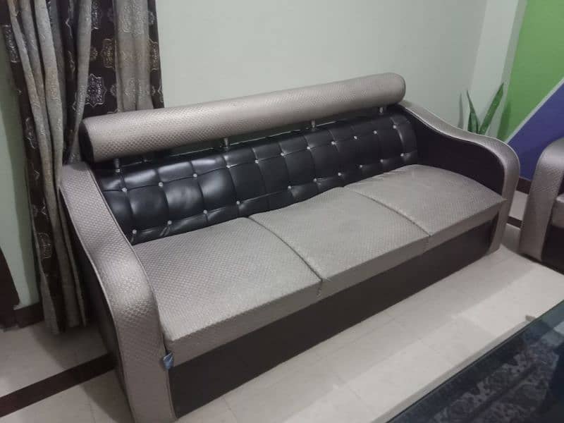 Rexine sofa set 5 seater with tempered glass table 0