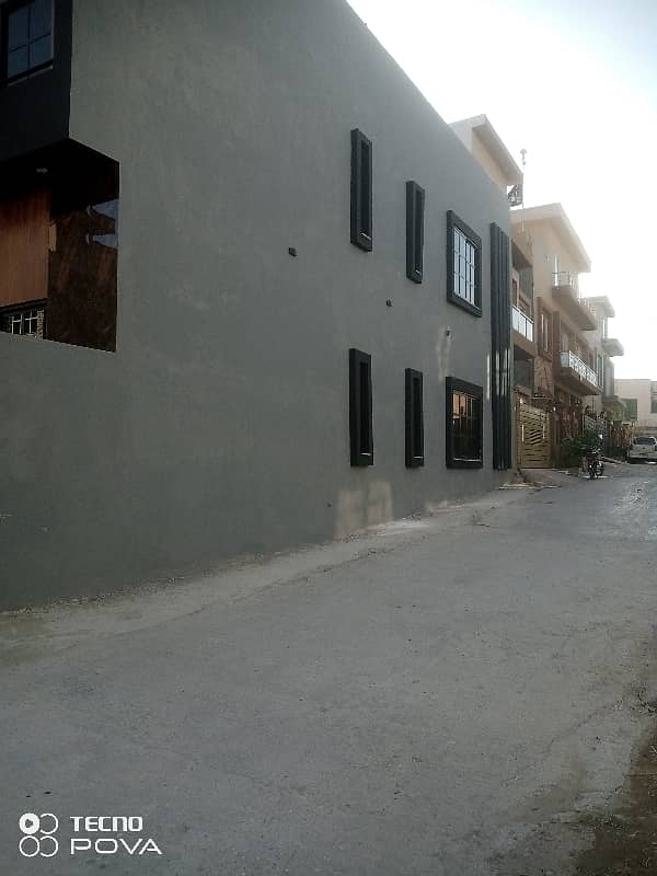 5 Marla Corner Double Unit House For Sale 1