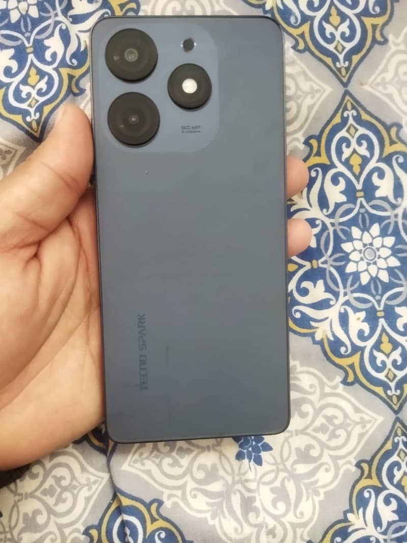 Tecno spark 10 pro 8+8/128 gb 2