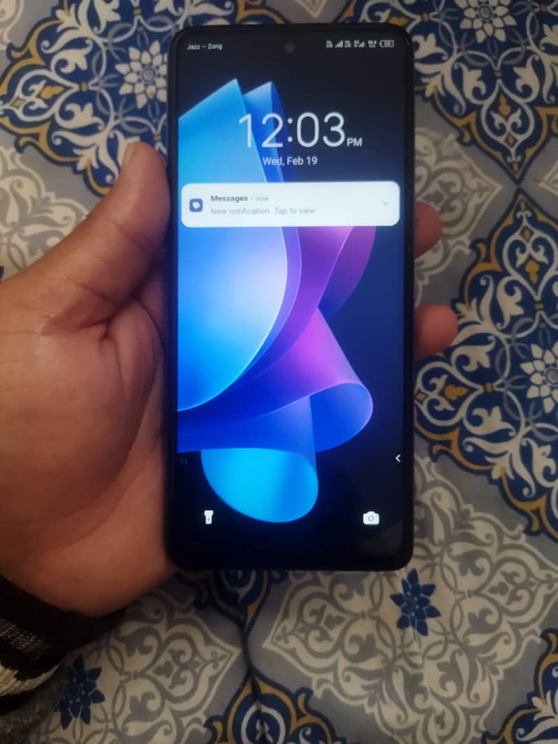 Tecno spark 10 pro 8+8/128 gb 3