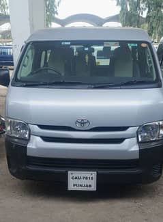 Toyota Hiace 2016