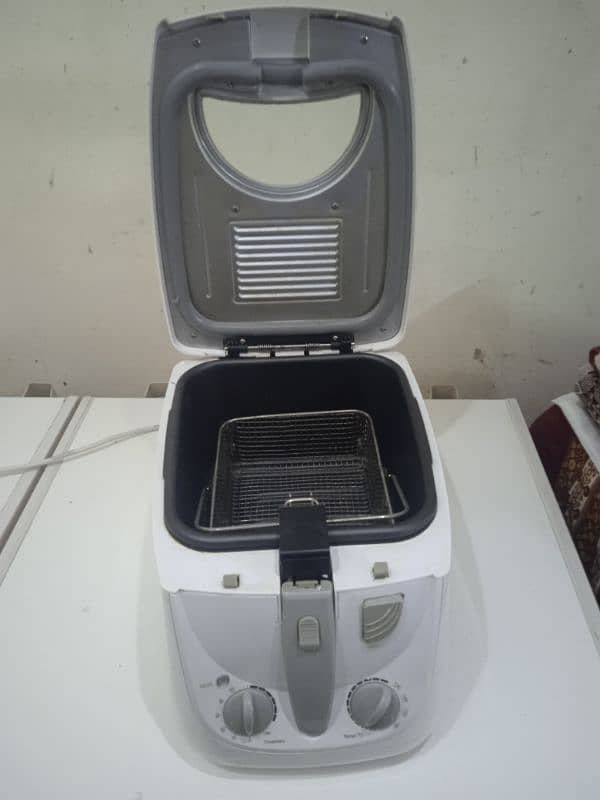 Moulinex Deep fat fryer MW 1671 1