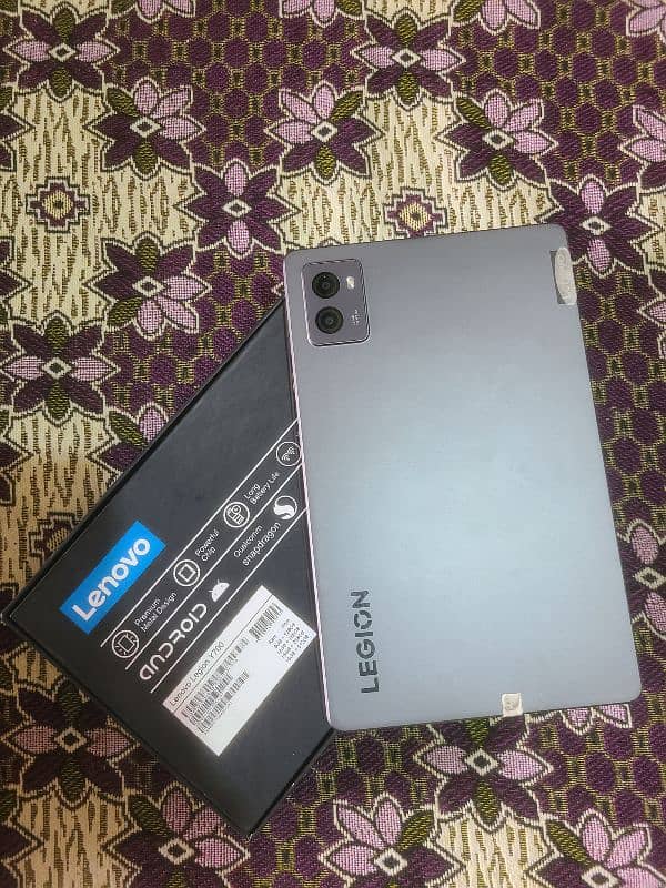 Lenovo legion tab y700 2