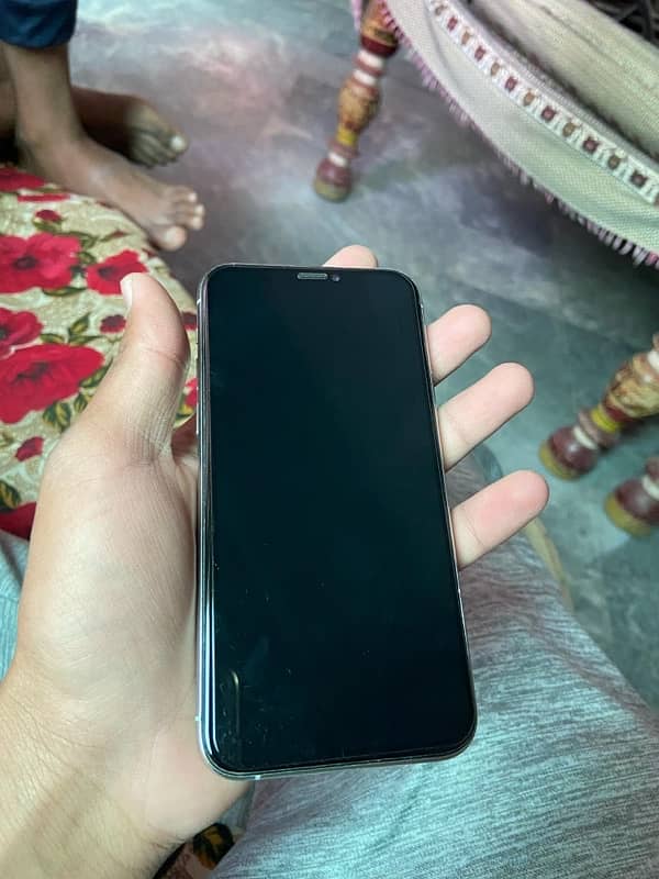 iphone 11 pro fu 1