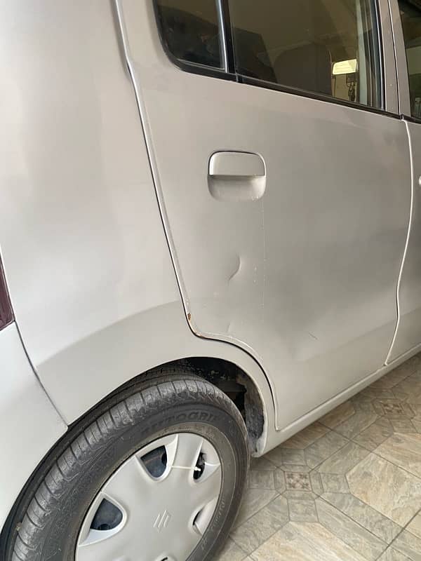 Suzuki Wagon R 2015 8