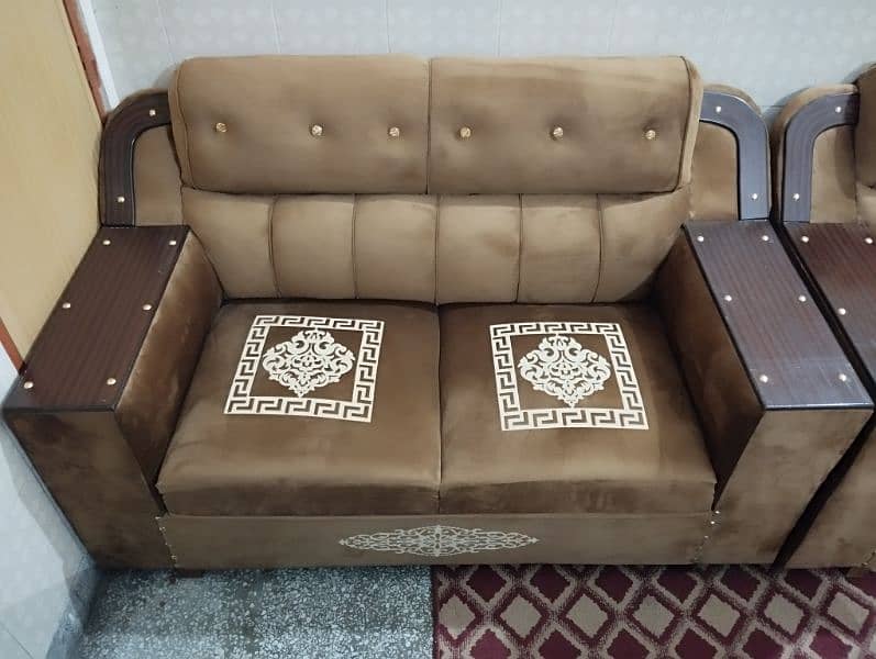 Brand New Sofa Set 3+2+1 with covers 5