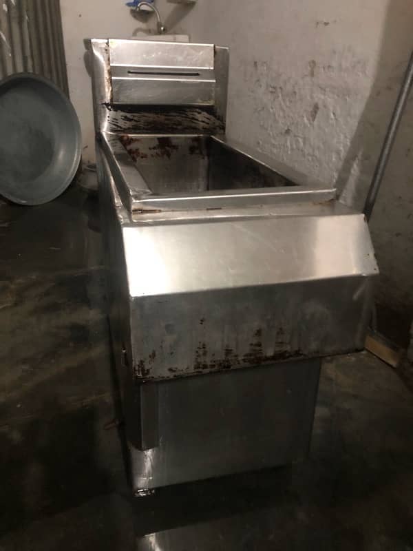 Gas fryer (used) 3