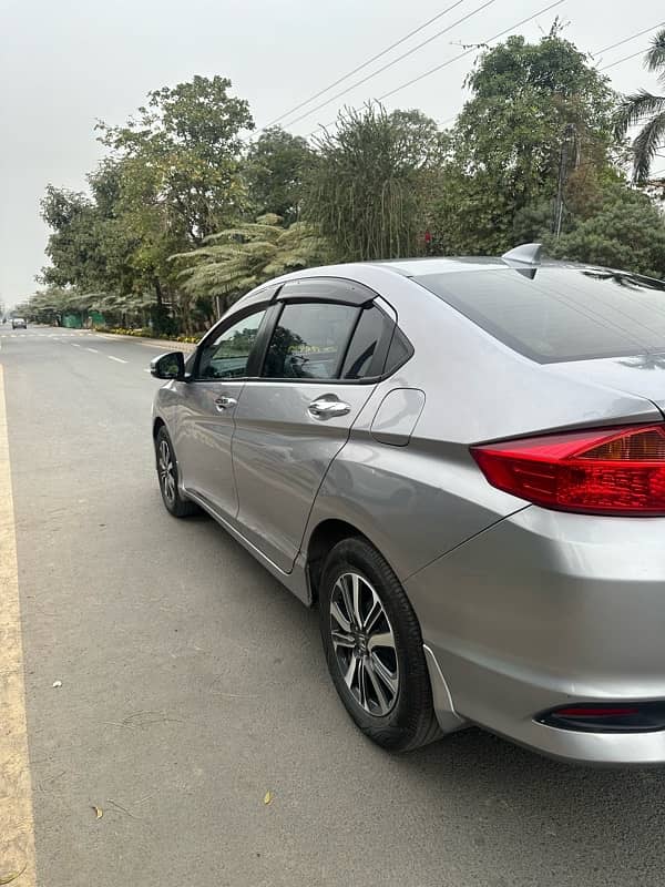 Honda City Aspire 2022 4