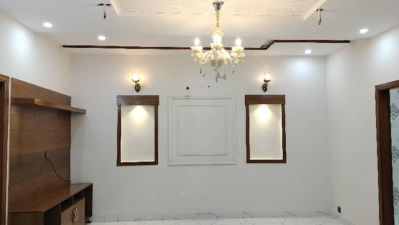 5 Marla Double Like A Brand New House Available For Sale Sabzazar Vvip House Good Location 7