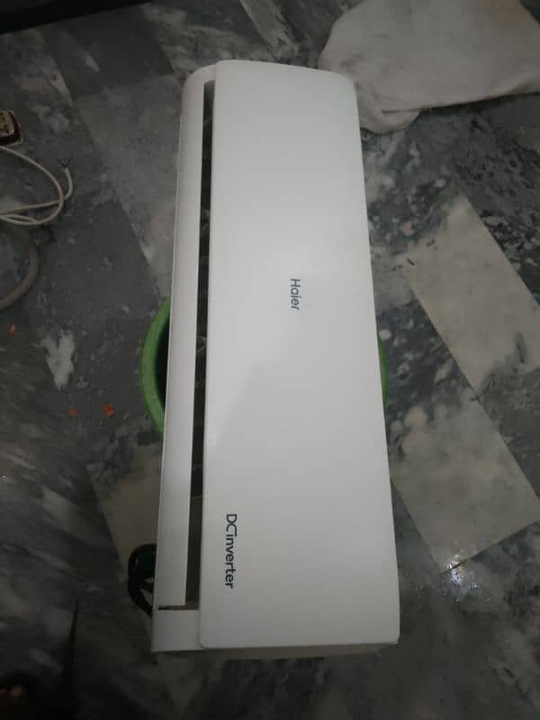 Haier invertor 1 ton only few months used 3