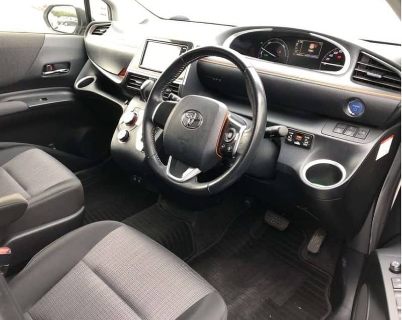 Toyota Sienta 2019 G-7st 3