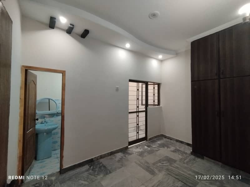 2 Marla House For Sale Clifton Colony Road Size 20 Feet 1