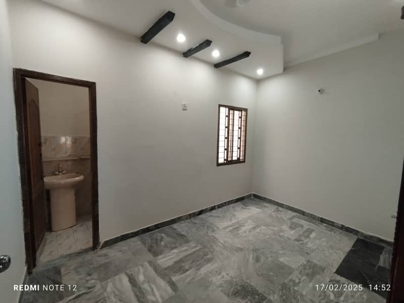 2 Marla House For Sale Clifton Colony Road Size 20 Feet 8