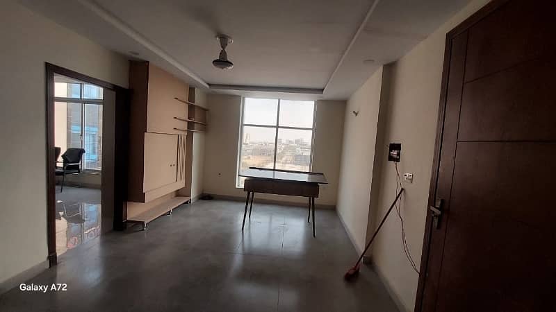 1060 Square Feet Flat In Stunning Top City 1 Is Available For sale 5