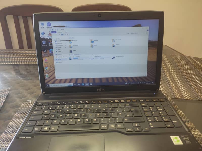 4 gen laptop with 2gb graphic card 8