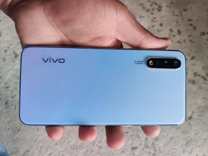 vivo S1 1