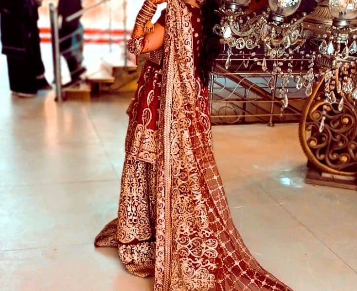 "Exquisite Bridal Dress with Double Layer Lehenga & Golden Embroidery" 1