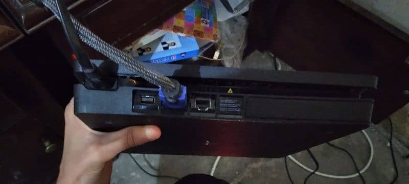 playstation 4slim 4