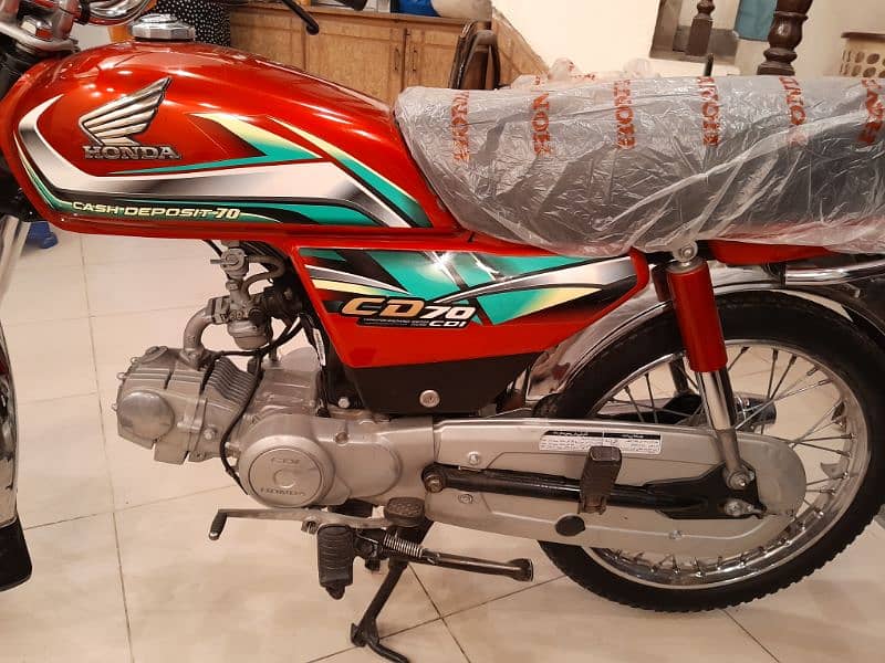 HONDA 70 PH 0-3-0-0-9-4-6-8,5-9-1 LIKE NEW FIT BIKE 2022 2