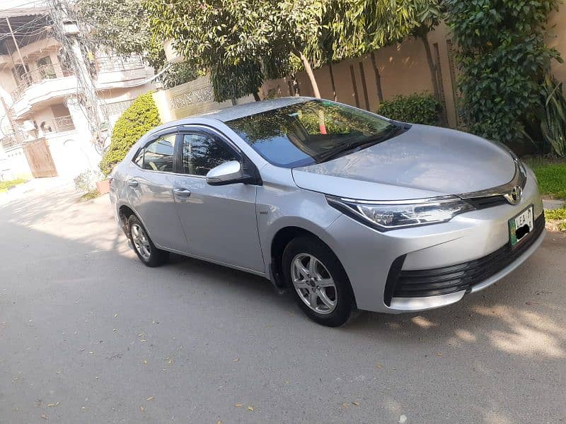 Toyota Corolla GLI 2017 November 2018 shape 2