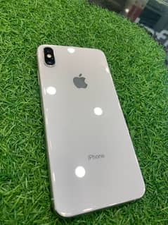 iPhone xsmax 64 silver pta approved