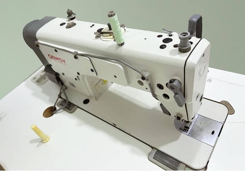 Sewing Machine For Sale GEM 8801E Single Needle Lockstitch 2