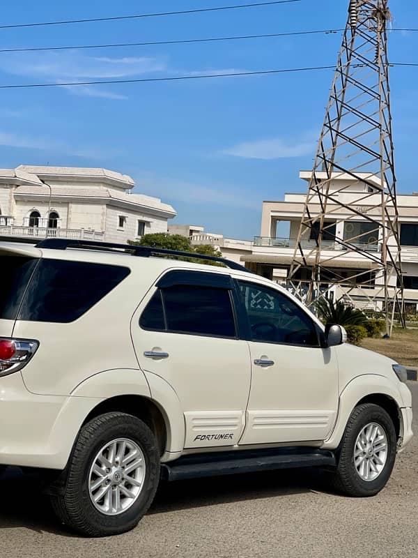 Toyota Fortuner 2014 2