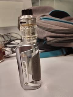 geekvape. S100. Vape. Mod