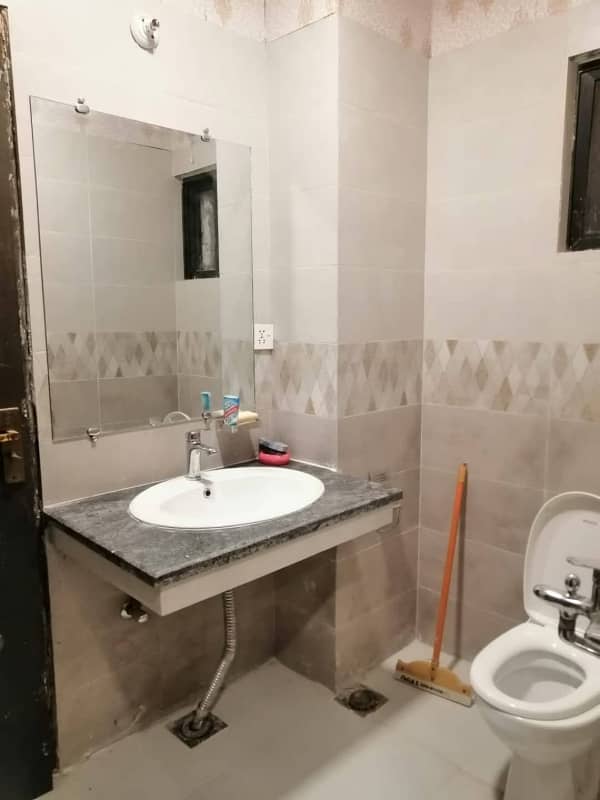 PHA Furnished room available for rent in g/11 females 2